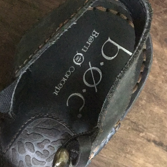 Size 7.5 Born Concept heeled sandals - Picture 4 of 4